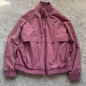 Sydney scrub jacket in mauve- Size Small
